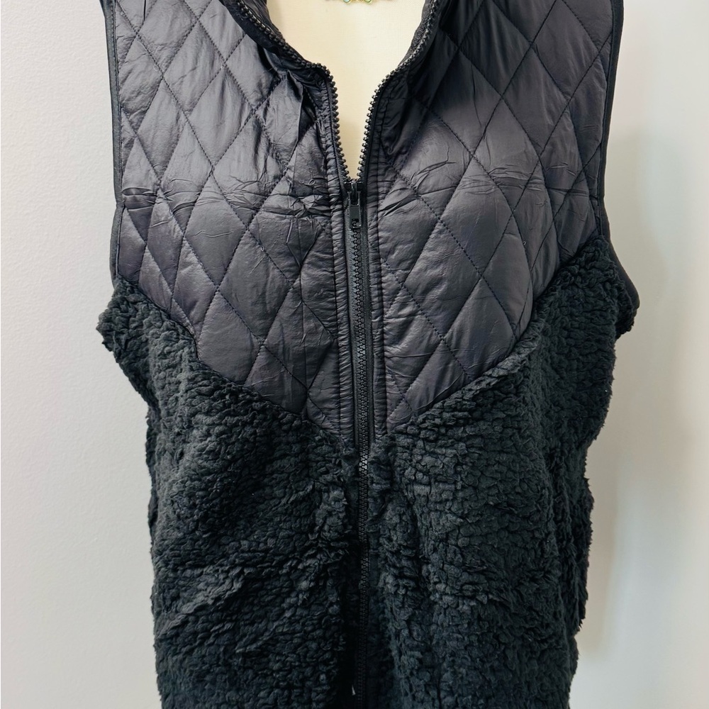 VIPWEST Women's Fuzzy Fleece Sherpa Vest Stand Collar Sleeveless Outerwear L - Picture 5 of 9